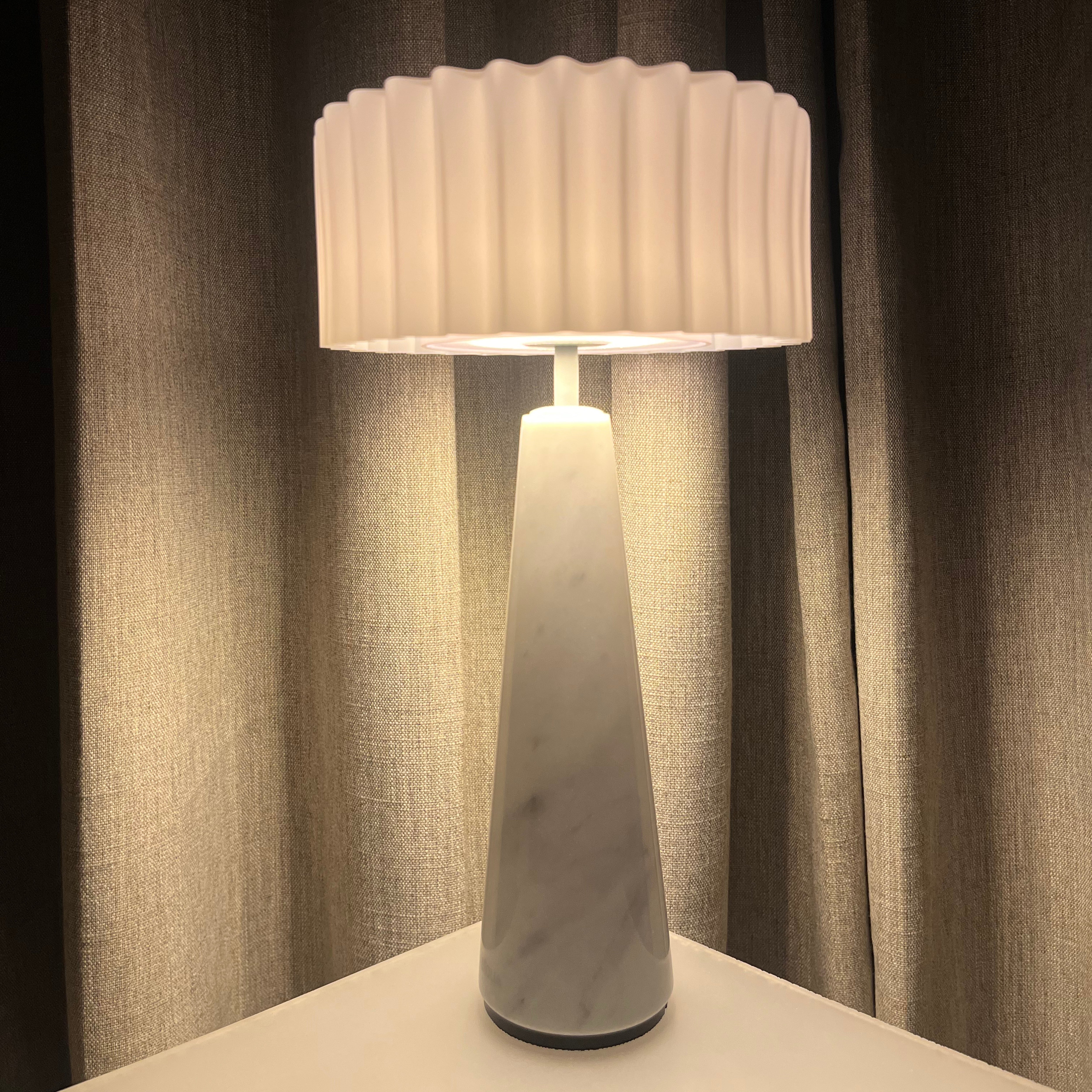 Blok (White Marble)