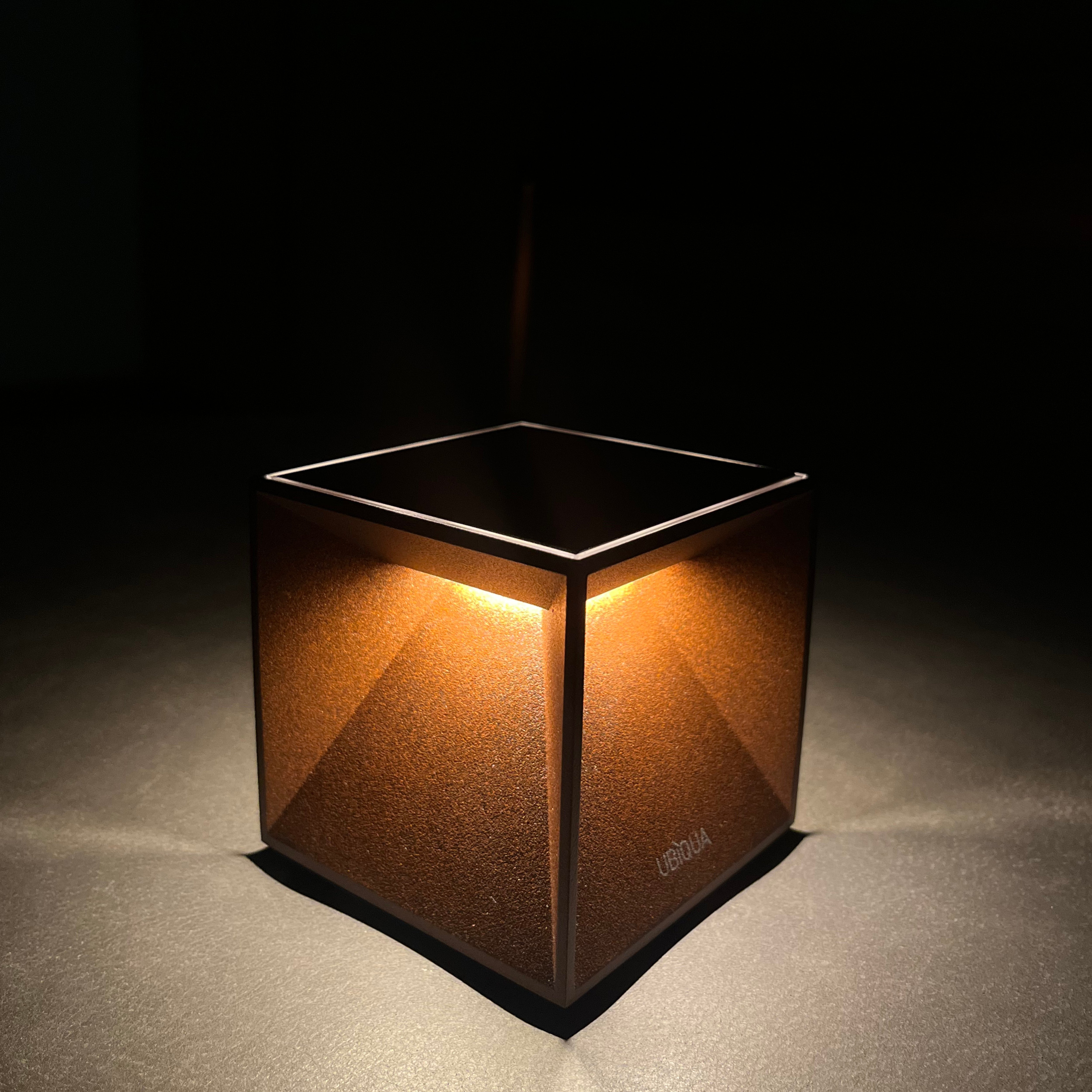 Cubox Maxi (Corten)